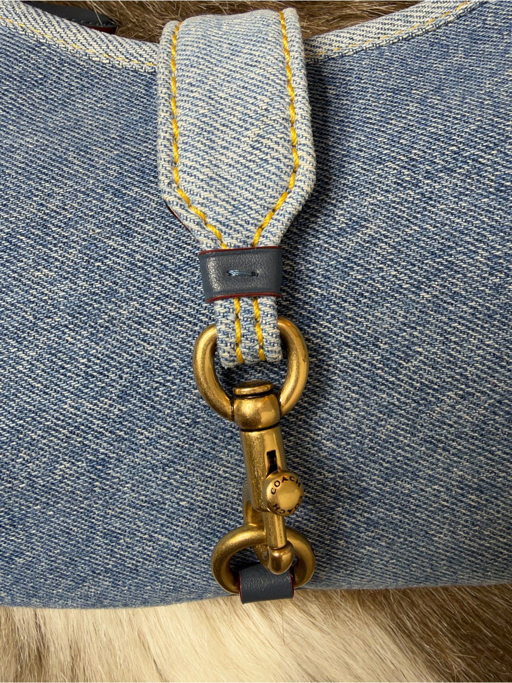 Coach Denim The Hampton’s Hobo Limited Re-Edition 2005 - Picture 5 of 15